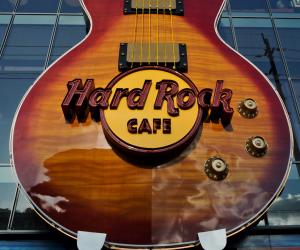 beatles-venue-sues-hard-rock-cafe